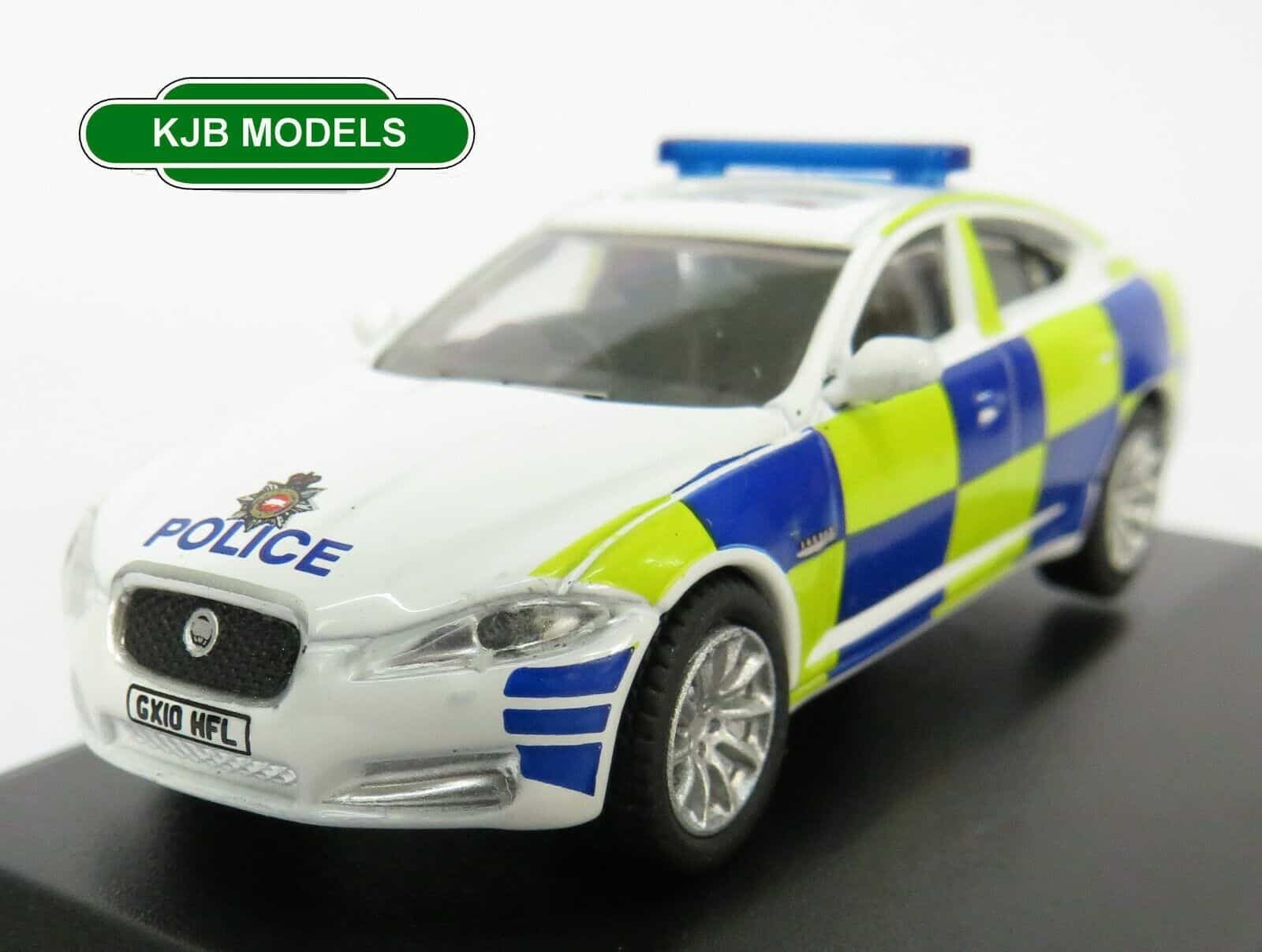76XF008 Oxford Diecast Jaguar XF Surrey Police 